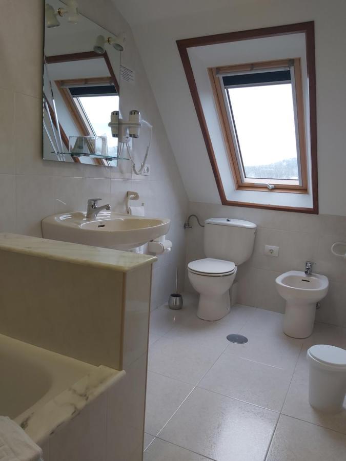 Hostal O Forno Porto do Barqueiro Rum bild